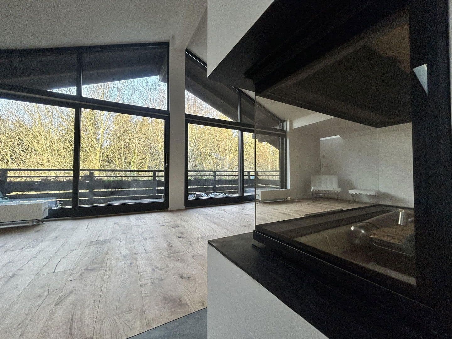 Prenájom bytu 4-izbový 160 m², Lärchenweg 21, Bad Endorf, Bavorsko Prenájom bytu 4-izbový 160 m², Lärchenweg 21, Bad Endorf, Bavorsko