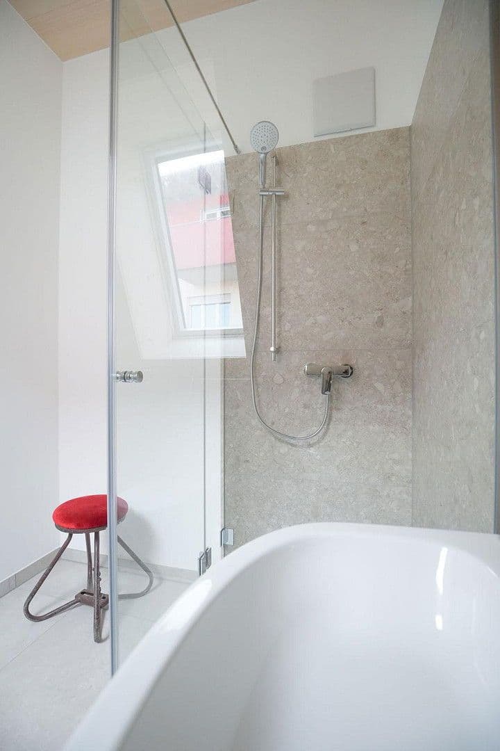 Prenájom bytu 3-izbový 62 m², Fischergasse 3, Eggenfelden, Bavorsko Prenájom bytu 3-izbový 62 m², Fischergasse 3, Eggenfelden, Bavorsko