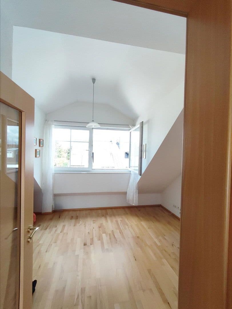 Predaj domu 130 m², pozemek 100 m², Friedenspromenade 7a, München, Bavorsko Predaj domu 130 m², pozemek 100 m², Friedenspromenade 7a, München, Bavorsko
