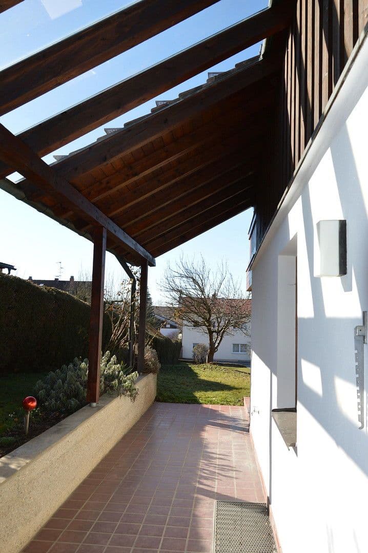 Predaj domu 217 m², pozemek 1.609 m², Gangkofen, Bavorsko Predaj domu 217 m², pozemek 1.609 m², Gangkofen, Bavorsko