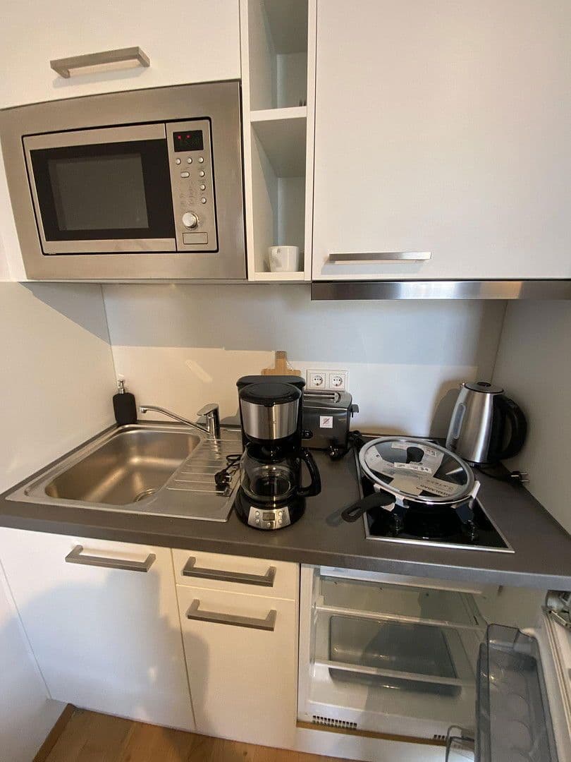 Prenájom bytu 1-izbový 23 m², Wexstraße 14, Wilmersdorf, Berlin, Berlín Prenájom bytu 1-izbový 23 m², Wexstraße 14, Wilmersdorf, Berlin, Berlín