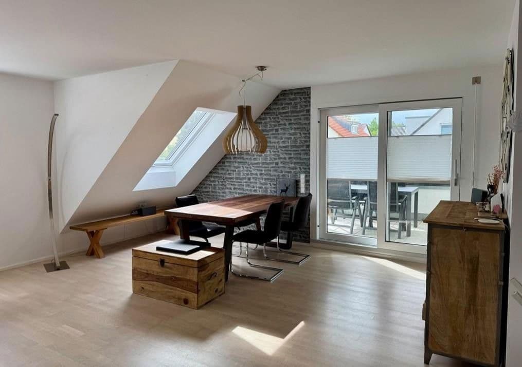 Predaj bytu 4-izbový 108 m², Asperg, Bádensko-Wurttembersko Predaj bytu 4-izbový 108 m², Asperg, Bádensko-Wurttembersko