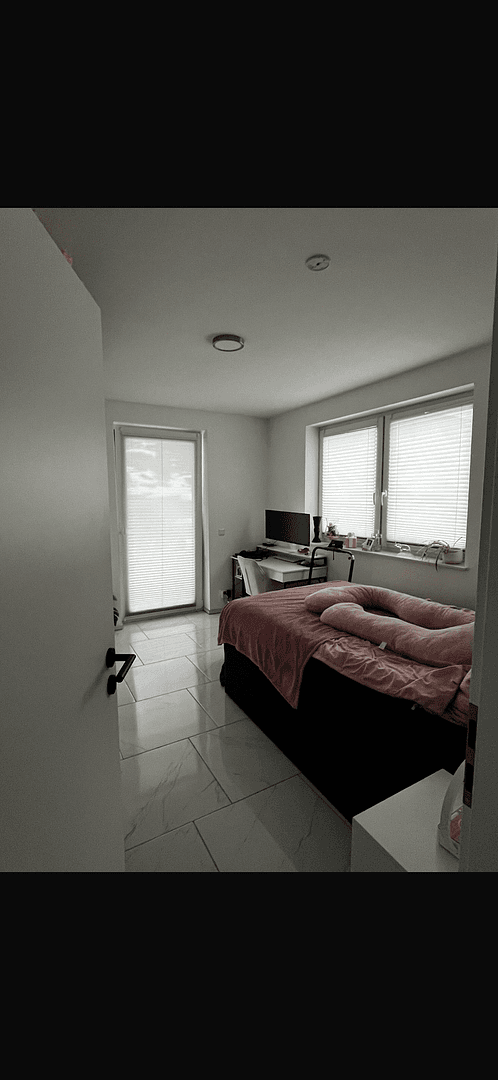 Prenájom bytu 2-izbový 60 m², Rhoderweg 16, Olpe, Severné Porýnie - Westfálsko Prenájom bytu 2-izbový 60 m², Rhoderweg 16, Olpe, Severné Porýnie - Westfálsko