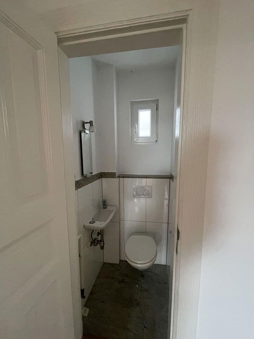 Predaj bytu 4-izbový 94 m², Prieser Strand 14, Kiel-Friedrichsort, Šlezvicko-Holštajnsko Predaj bytu 4-izbový 94 m², Prieser Strand 14, Kiel-Friedrichsort, Šlezvicko-Holštajnsko