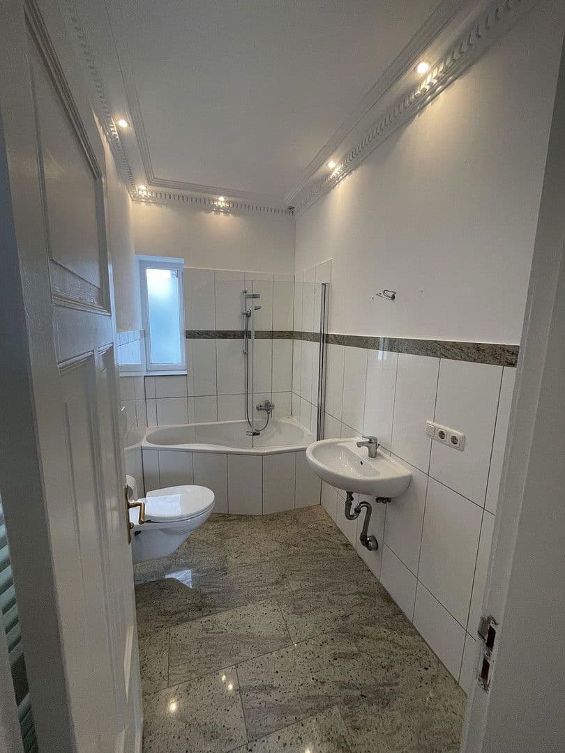 Predaj bytu 4-izbový 94 m², Prieser Strand 14, Kiel-Friedrichsort, Šlezvicko-Holštajnsko Predaj bytu 4-izbový 94 m², Prieser Strand 14, Kiel-Friedrichsort, Šlezvicko-Holštajnsko