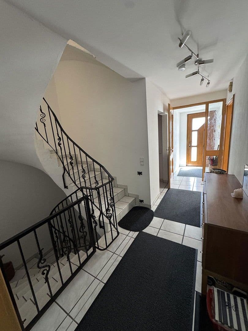 Predaj domu 198 m², pozemek 200 m², Oberstimm, Bavorsko Predaj domu 198 m², pozemek 200 m², Oberstimm, Bavorsko