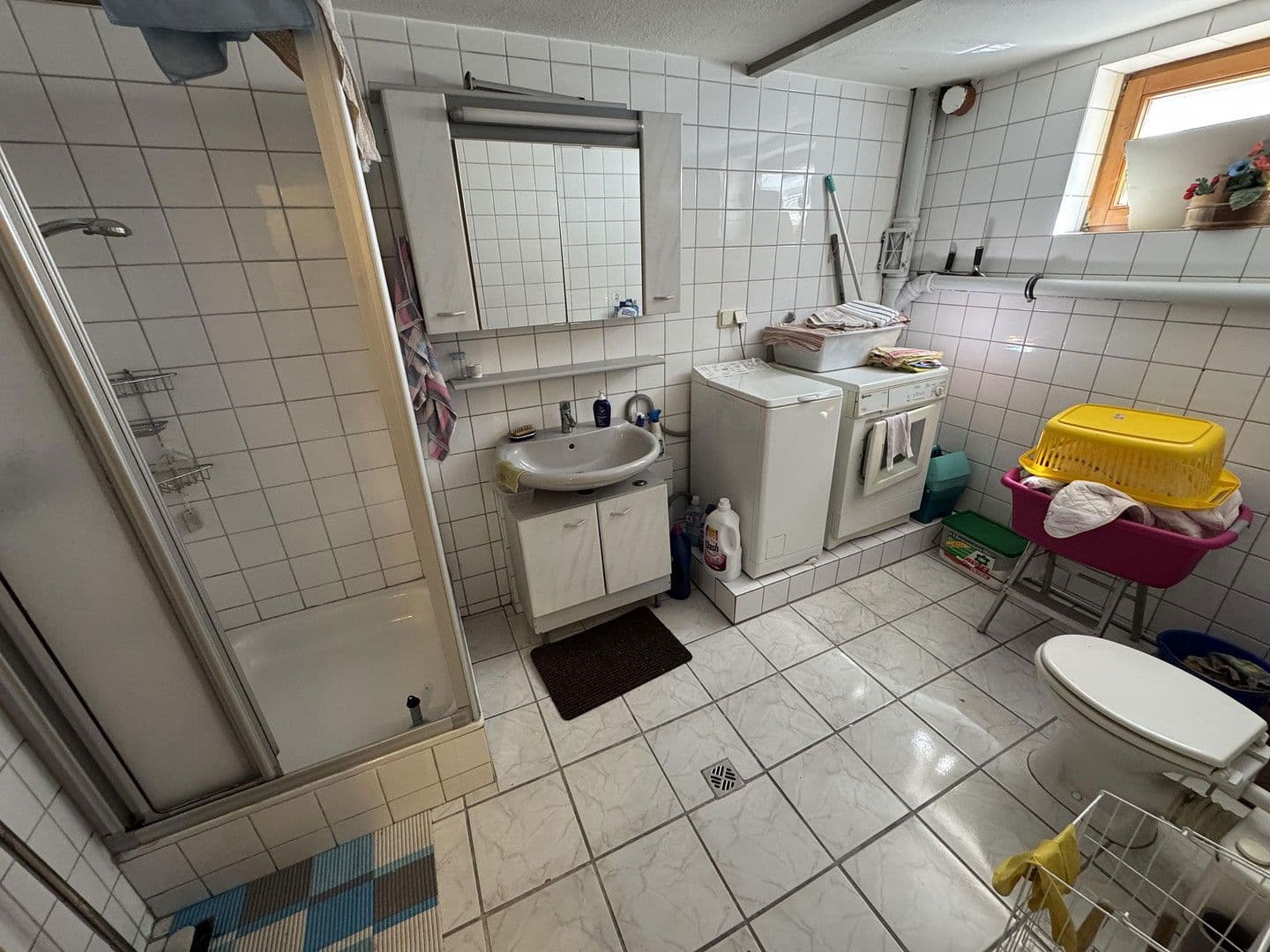 Predaj domu 198 m², pozemek 200 m², Oberstimm, Bavorsko Predaj domu 198 m², pozemek 200 m², Oberstimm, Bavorsko