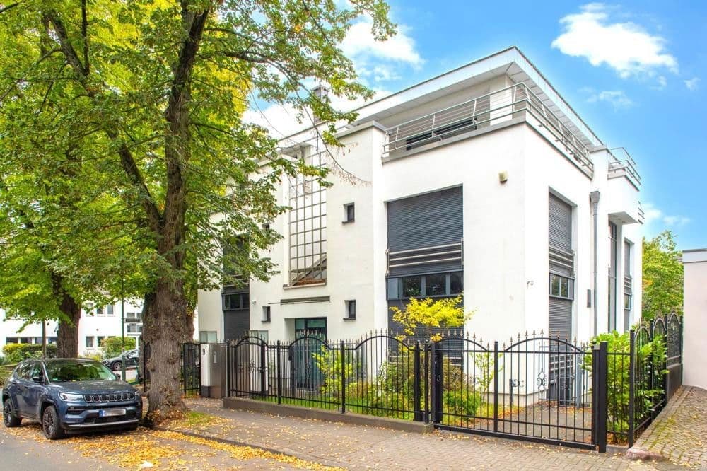 Predaj domu 698 m², pozemek 856 m², Düsseldorf, Severné Porýnie - Westfálsko Predaj domu 698 m², pozemek 856 m², Düsseldorf, Severné Porýnie - Westfálsko