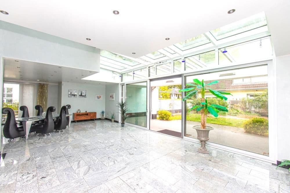 Predaj domu 698 m², pozemek 856 m², Düsseldorf, Severné Porýnie - Westfálsko Predaj domu 698 m², pozemek 856 m², Düsseldorf, Severné Porýnie - Westfálsko