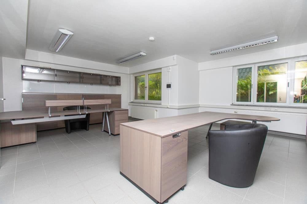 Predaj domu 698 m², pozemek 856 m², Düsseldorf, Severné Porýnie - Westfálsko Predaj domu 698 m², pozemek 856 m², Düsseldorf, Severné Porýnie - Westfálsko