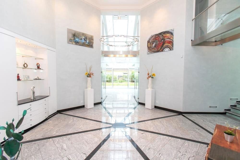 Predaj domu 698 m², pozemek 856 m², Düsseldorf, Severné Porýnie - Westfálsko Predaj domu 698 m², pozemek 856 m², Düsseldorf, Severné Porýnie - Westfálsko