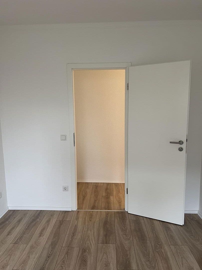 Prenájom bytu 3-izbový 73 m², Zelterstraße 3, Hilden, Severné Porýnie - Westfálsko Prenájom bytu 3-izbový 73 m², Zelterstraße 3, Hilden, Severné Porýnie - Westfálsko