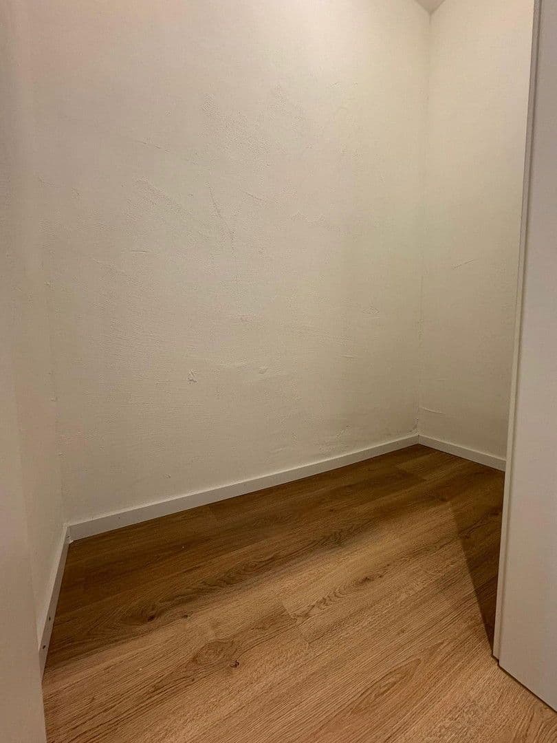 Prenájom bytu 2-izbový 68 m², Obere Hauptstrasse, Lustadt, Porýnie-Falcko Prenájom bytu 2-izbový 68 m², Obere Hauptstrasse, Lustadt, Porýnie-Falcko