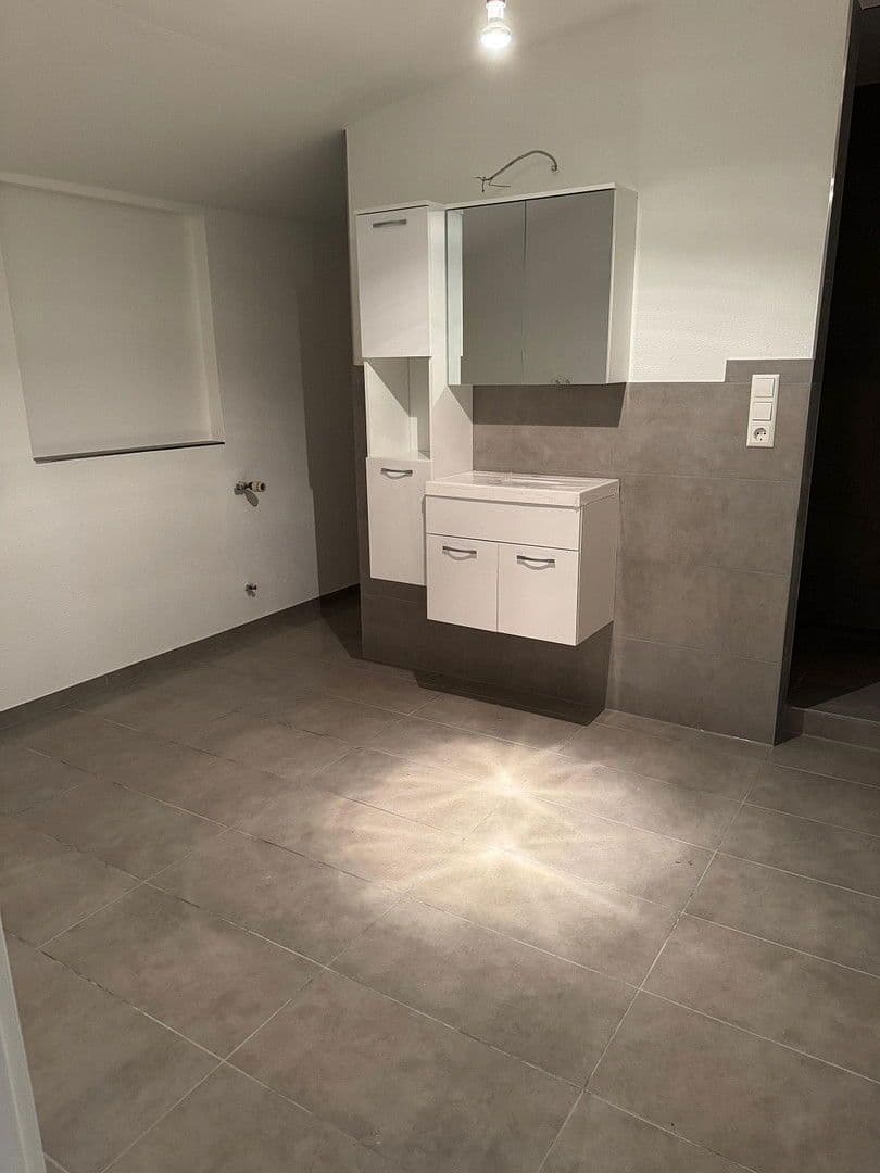 Prenájom bytu 2-izbový 68 m², Obere Hauptstrasse, Lustadt, Porýnie-Falcko Prenájom bytu 2-izbový 68 m², Obere Hauptstrasse, Lustadt, Porýnie-Falcko