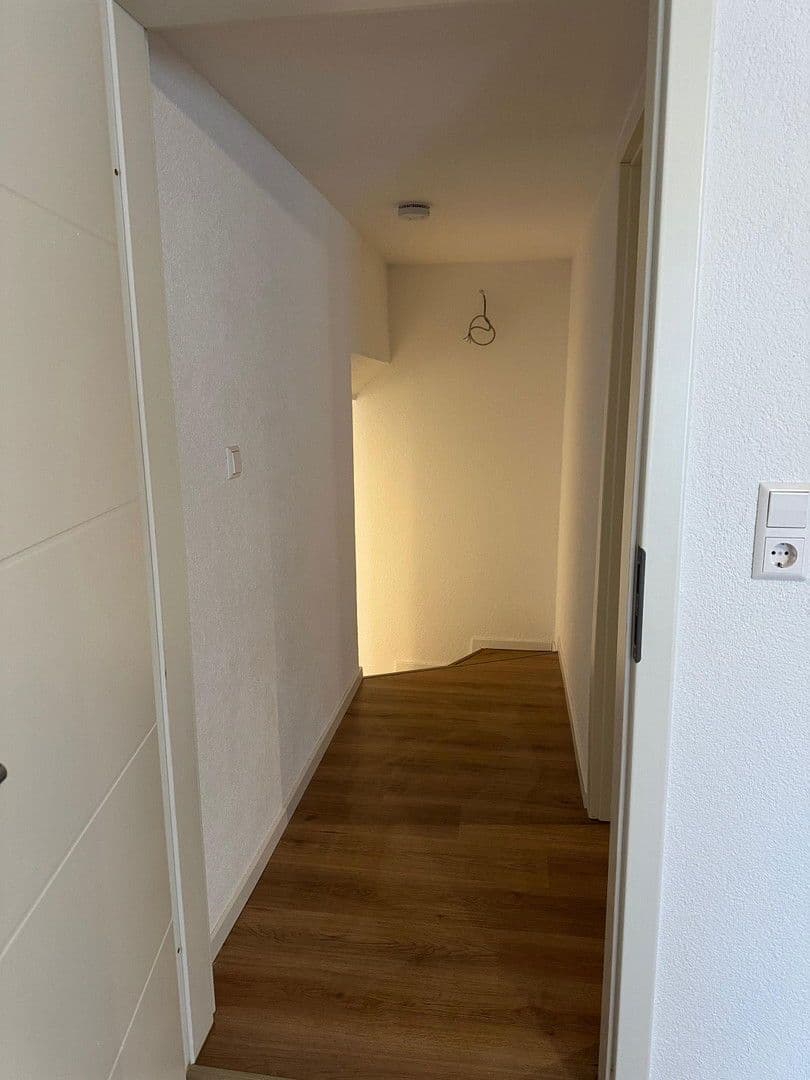 Prenájom bytu 2-izbový 68 m², Obere Hauptstrasse, Lustadt, Porýnie-Falcko Prenájom bytu 2-izbový 68 m², Obere Hauptstrasse, Lustadt, Porýnie-Falcko