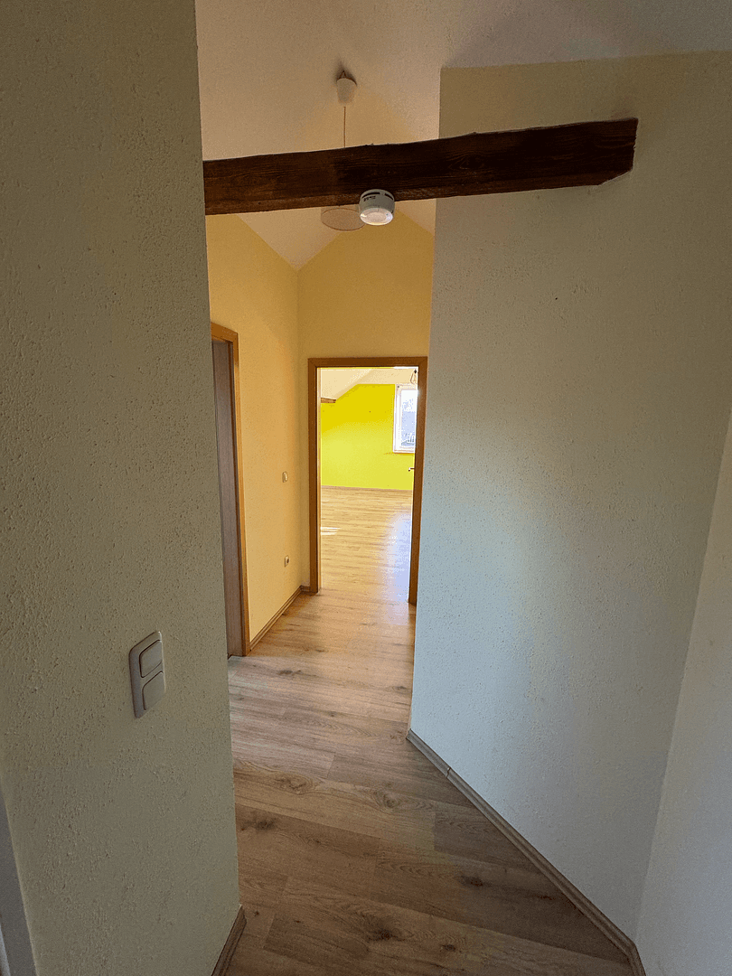 Prenájom bytu 1-izbový 43 m², Sutumerfeldstraße 36, Gelsenkirchen, Severné Porýnie - Westfálsko Prenájom bytu 1-izbový 43 m², Sutumerfeldstraße 36, Gelsenkirchen, Severné Porýnie - Westfálsko