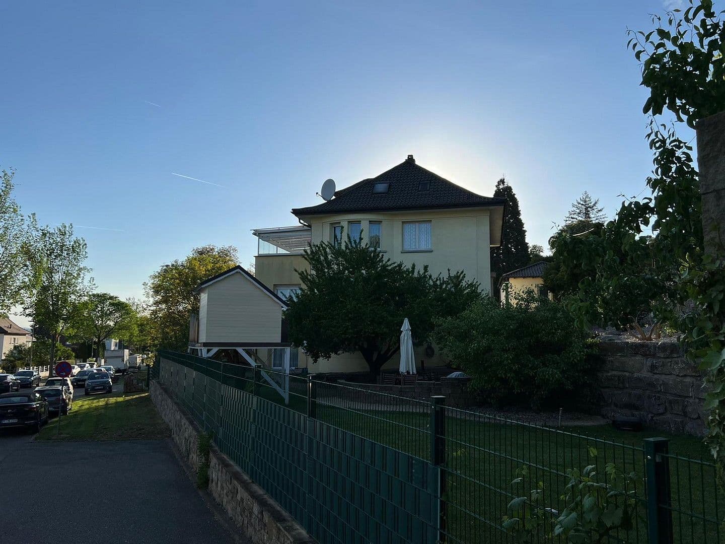 Predaj domu 240 m², pozemek 1.061 m², Wilferdingerstr. 5, Pforzheim, Bádensko-Wurttembersko Predaj domu 240 m², pozemek 1.061 m², Wilferdingerstr. 5, Pforzheim, Bádensko-Wurttembersko