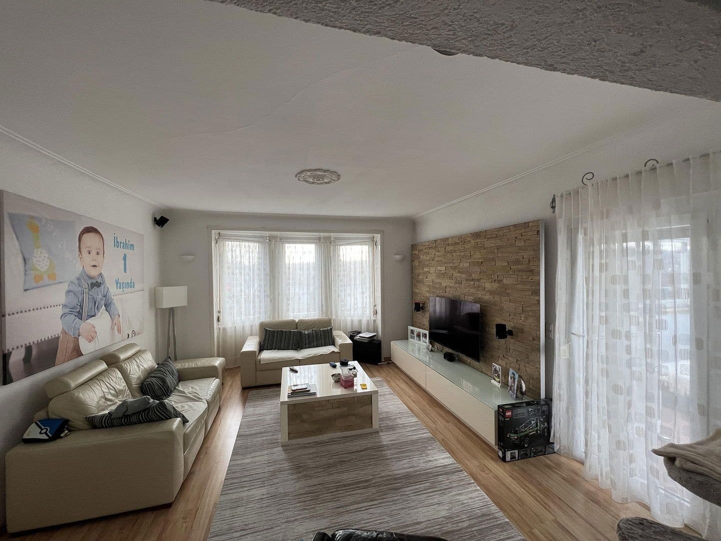 Predaj domu 240 m², pozemek 1.061 m², Wilferdingerstr. 5, Pforzheim, Bádensko-Wurttembersko Predaj domu 240 m², pozemek 1.061 m², Wilferdingerstr. 5, Pforzheim, Bádensko-Wurttembersko