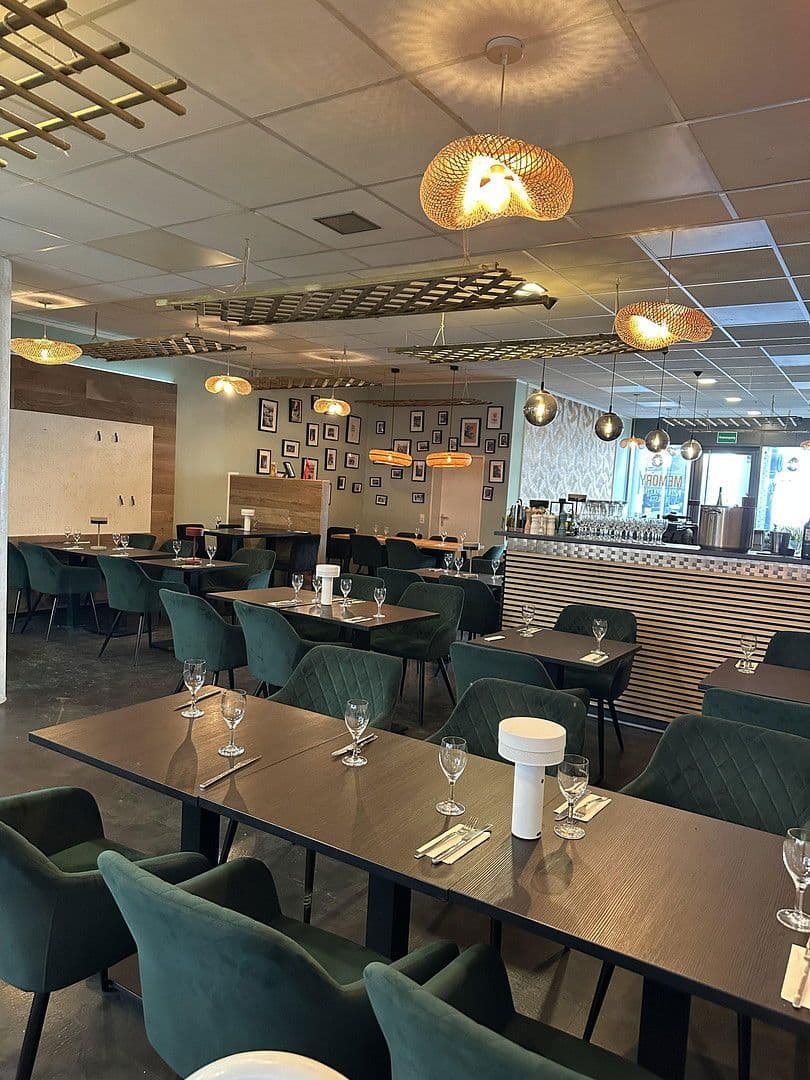 Prenájom nebytového priestoru 186 m², Lörrach, Bádensko-Wurttembersko Prenájom nebytového priestoru 186 m², Lörrach, Bádensko-Wurttembersko