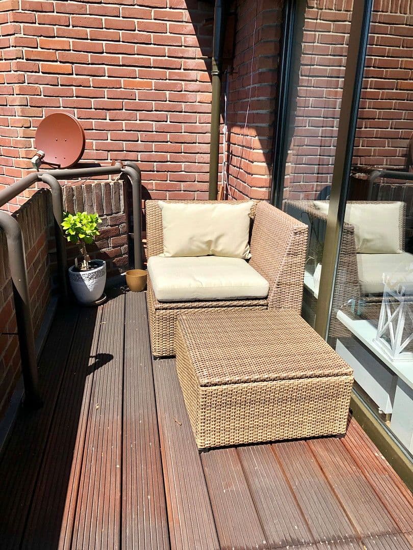 Prenájom bytu 3-izbový 101 m², Krefeld, Severné Porýnie - Westfálsko Prenájom bytu 3-izbový 101 m², Krefeld, Severné Porýnie - Westfálsko