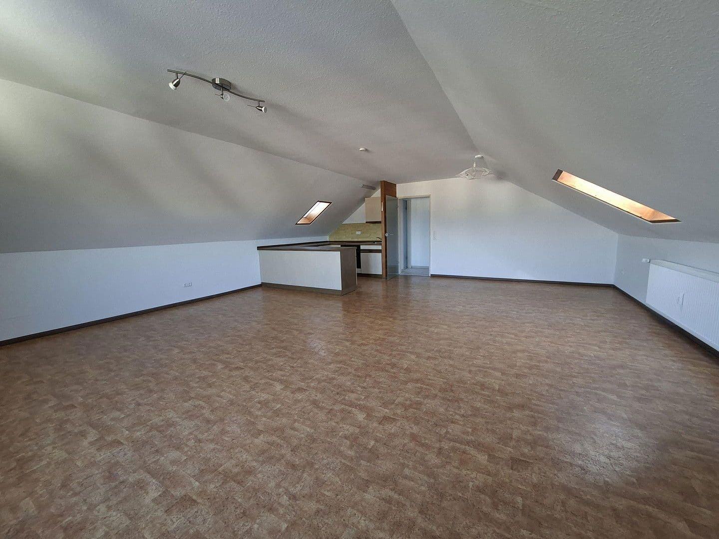 Prenájom bytu 1-izbový 42 m², Bischofsheim, Hesensko Prenájom bytu 1-izbový 42 m², Bischofsheim, Hesensko