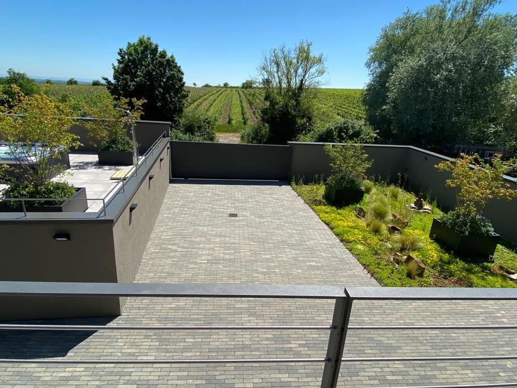 Predaj domu 297 m², pozemek 620 m², Neustadt an der Weinstraße, Ortsteil Hambach, Porýnie-Falcko Predaj domu 297 m², pozemek 620 m², Neustadt an der Weinstraße, Ortsteil Hambach, Porýnie-Falcko