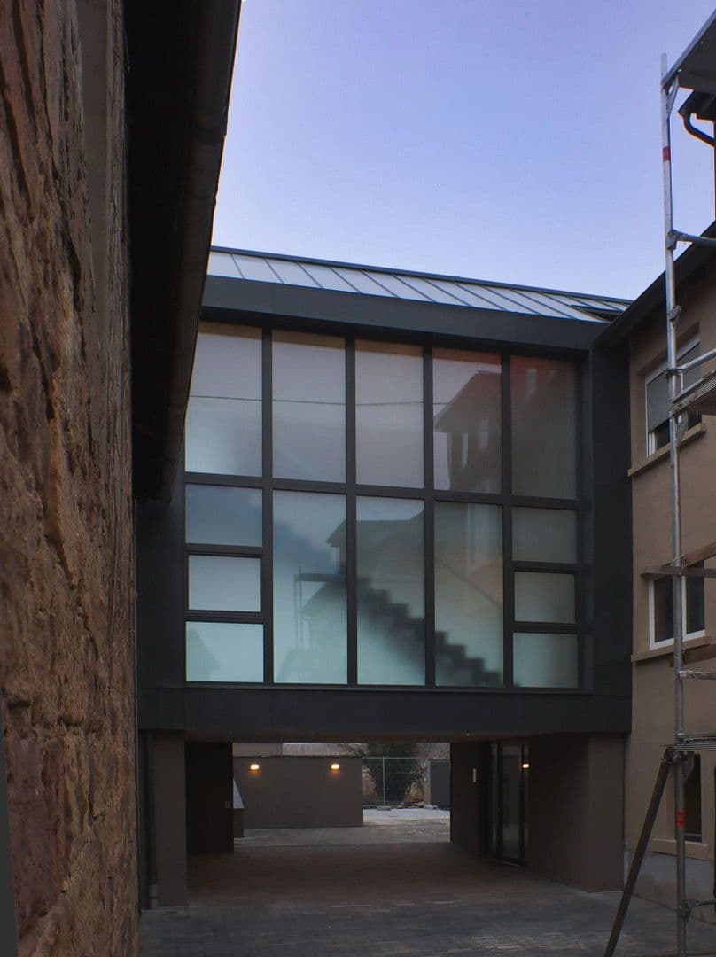 Predaj domu 297 m², pozemek 620 m², Neustadt an der Weinstraße, Ortsteil Hambach, Porýnie-Falcko Predaj domu 297 m², pozemek 620 m², Neustadt an der Weinstraße, Ortsteil Hambach, Porýnie-Falcko