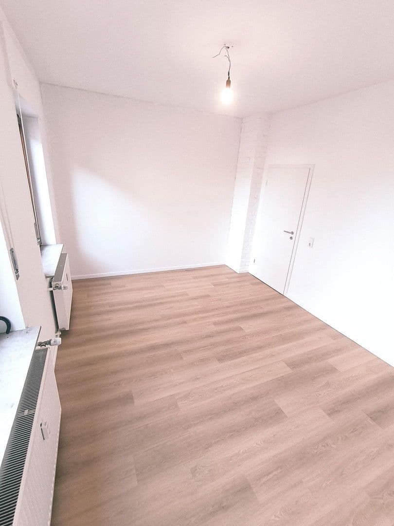 Prenájom bytu 3-izbový 107 m², Reichshofstr. 123, Schwerte, Severné Porýnie - Westfálsko Prenájom bytu 3-izbový 107 m², Reichshofstr. 123, Schwerte, Severné Porýnie - Westfálsko