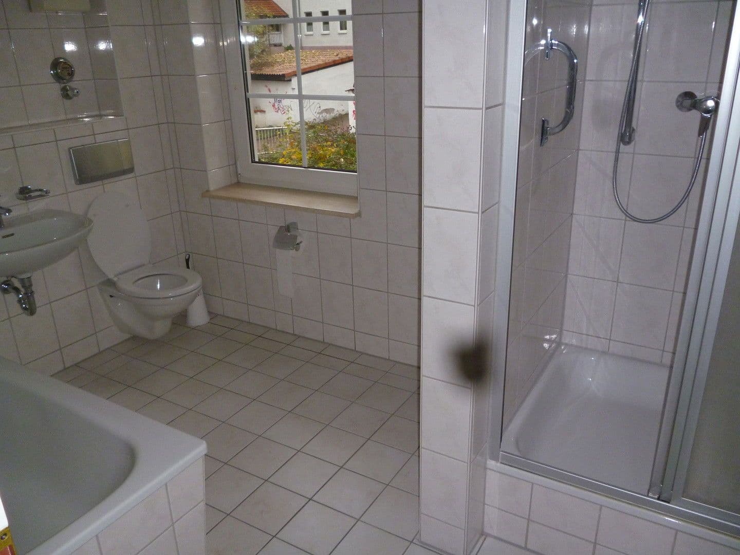 Prenájom bytu 4-izbový 120 m², Gotha, Durínsko Prenájom bytu 4-izbový 120 m², Gotha, Durínsko