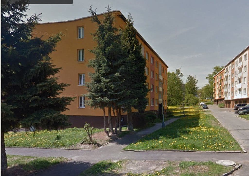 Prenájom bytu 1-izbový 35 m², Hornická, Jirkov, Ústecký kraj Prenájom bytu 1-izbový 35 m², Hornická, Jirkov, Ústecký kraj