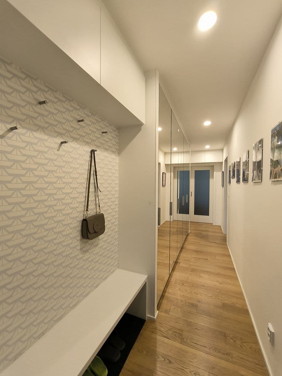 Predaj bytu 3-izbový 80 m², Krupská, Praha, Praha Predaj bytu 3-izbový 80 m², Krupská, Praha, Praha