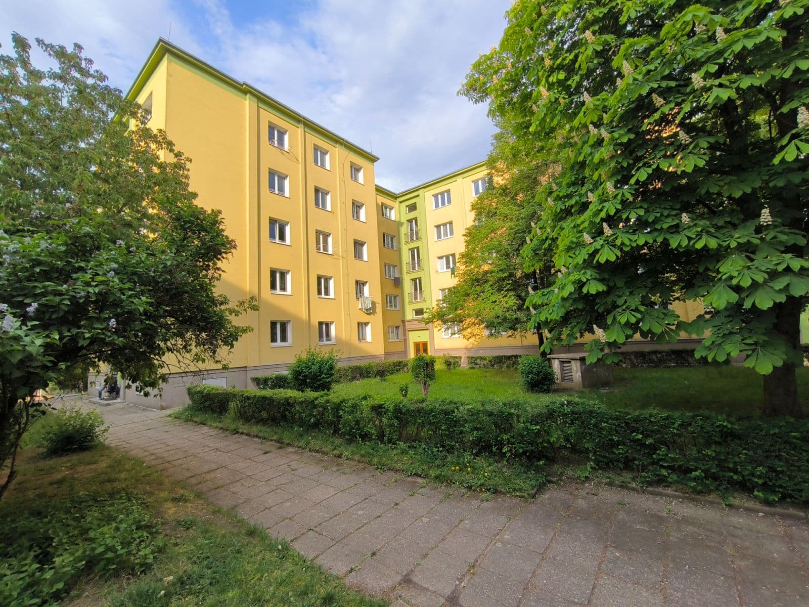 Predaj bytu 3-izbový 80 m², Krupská, Praha, Praha Predaj bytu 3-izbový 80 m², Krupská, Praha, Praha