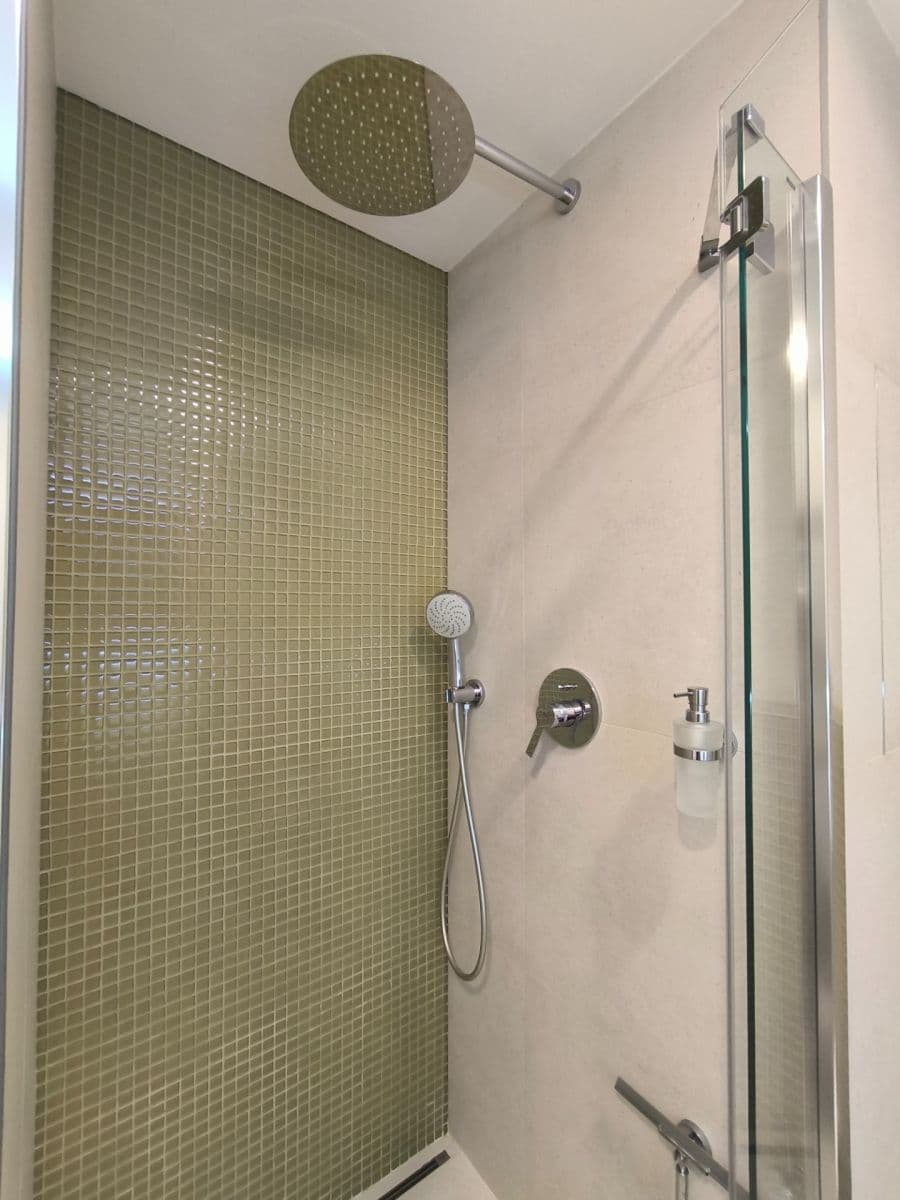 Predaj bytu 3-izbový 80 m², Krupská, Praha, Praha Predaj bytu 3-izbový 80 m², Krupská, Praha, Praha