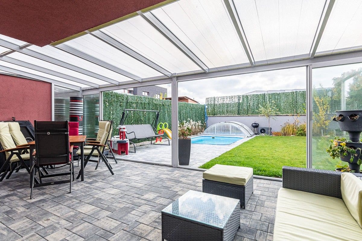 Predaj domu 162 m², pozemek 381 m², Zvoncová, Roztoky, Středočeský kraj Predaj domu 162 m², pozemek 381 m², Zvoncová, Roztoky, Středočeský kraj