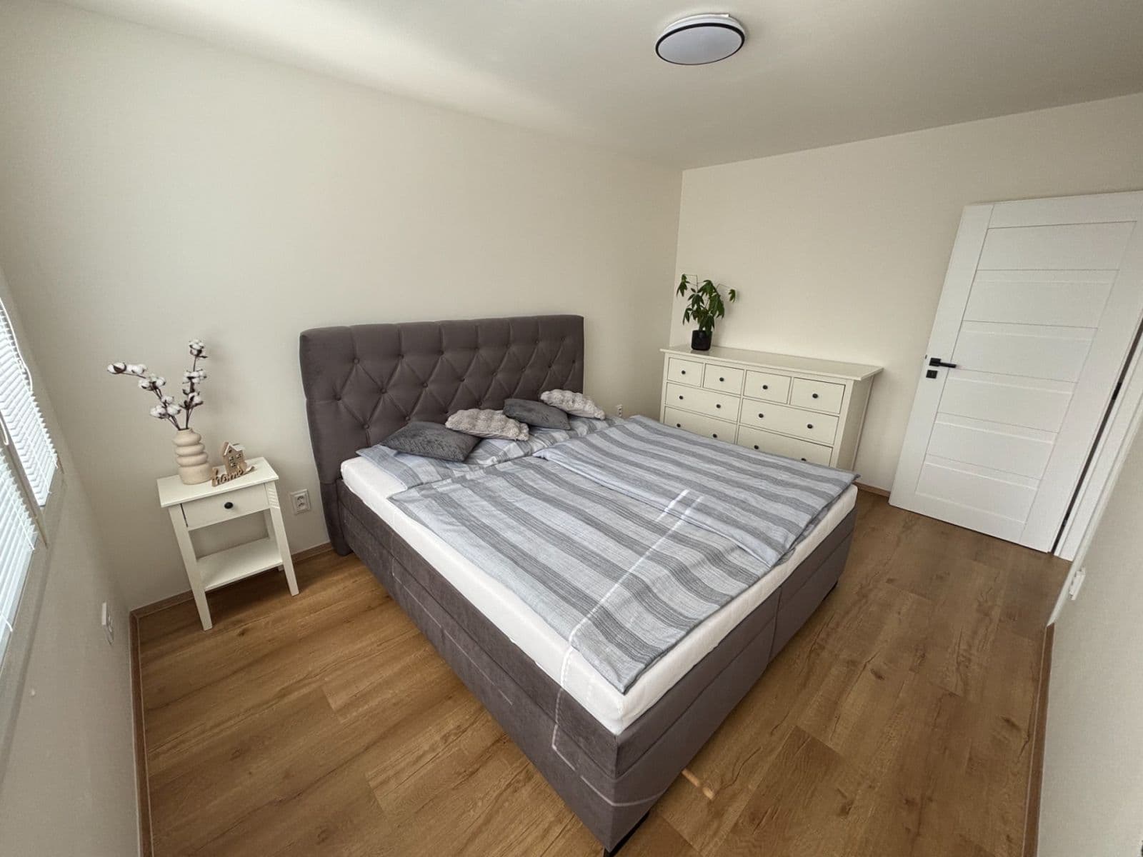 Predaj bytu 3-izbový 56 m², Novodvorská, Praha, Praha Predaj bytu 3-izbový 56 m², Novodvorská, Praha, Praha