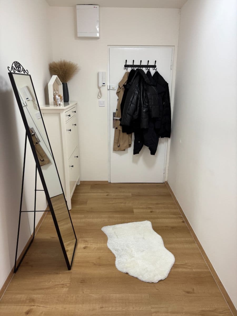 Predaj bytu 3-izbový 56 m², Novodvorská, Praha, Praha Predaj bytu 3-izbový 56 m², Novodvorská, Praha, Praha