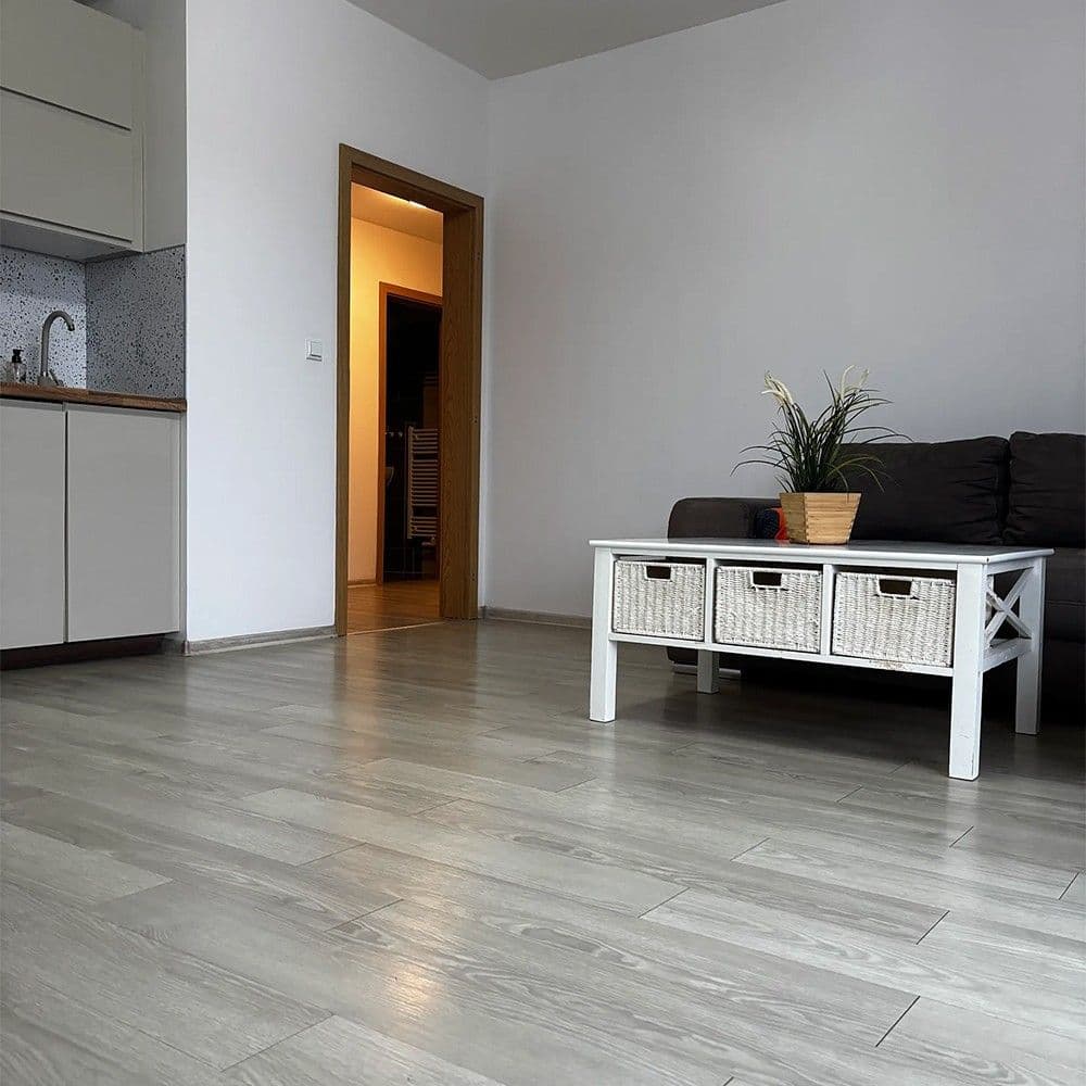 Prenájom bytu 3-izbový 77 m², Žitná, Hostivice, Středočeský kraj Prenájom bytu 3-izbový 77 m², Žitná, Hostivice, Středočeský kraj