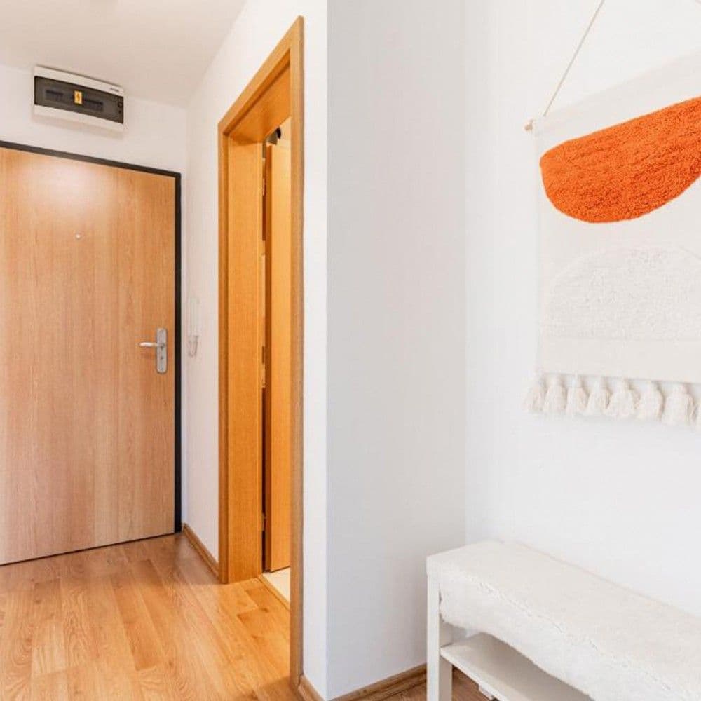 Prenájom bytu 1-izbový 59 m², Žitná, Hostivice, Středočeský kraj Prenájom bytu 1-izbový 59 m², Žitná, Hostivice, Středočeský kraj