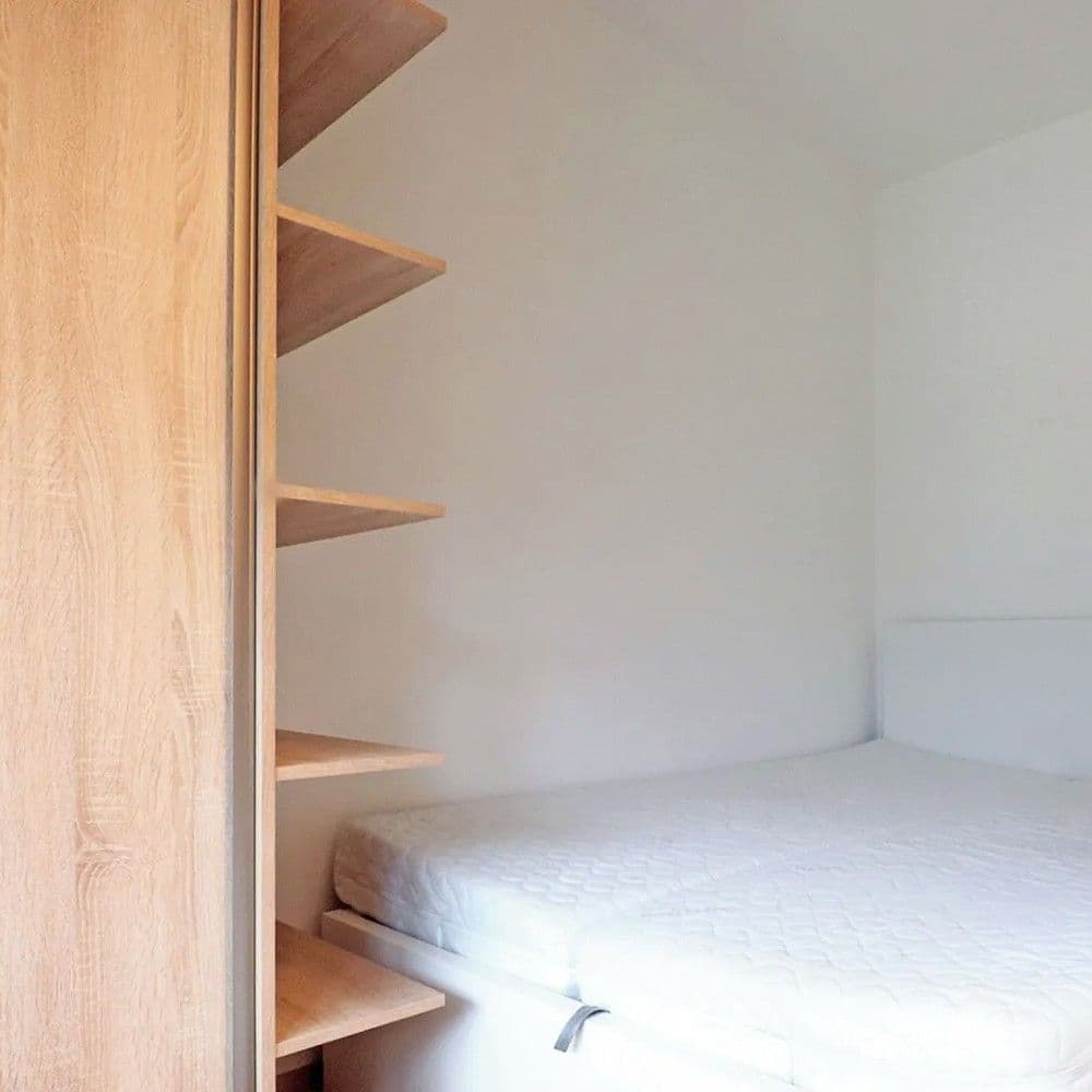 Prenájom bytu 1-izbový 42 m², Žitná, Hostivice, Středočeský kraj Prenájom bytu 1-izbový 42 m², Žitná, Hostivice, Středočeský kraj