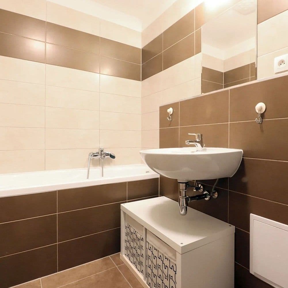 Prenájom bytu 1-izbový 42 m², Žitná, Hostivice, Středočeský kraj Prenájom bytu 1-izbový 42 m², Žitná, Hostivice, Středočeský kraj