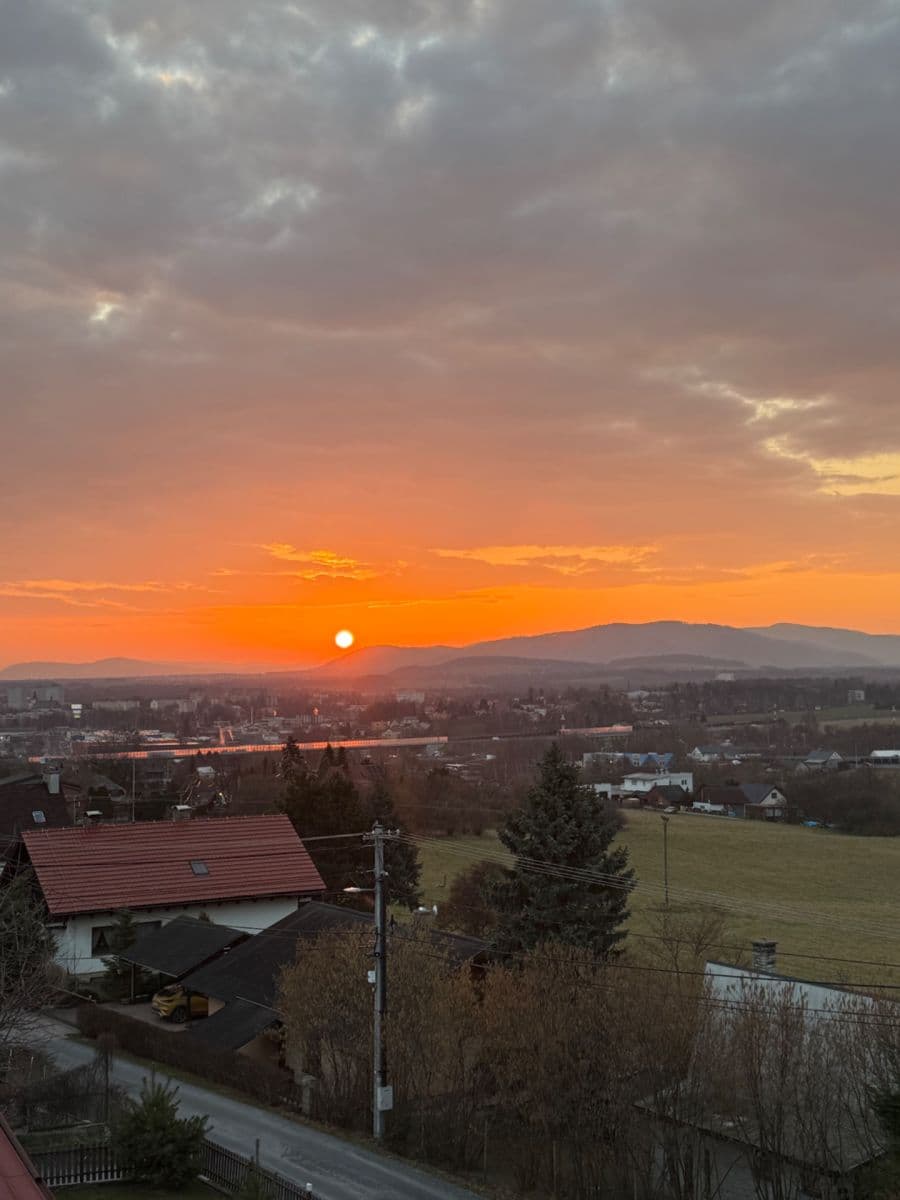 Prenájom bytu 2-izbový 65 m², Pod Štandlem, Frýdek-Místek, Moravskoslezský kraj Prenájom bytu 2-izbový 65 m², Pod Štandlem, Frýdek-Místek, Moravskoslezský kraj