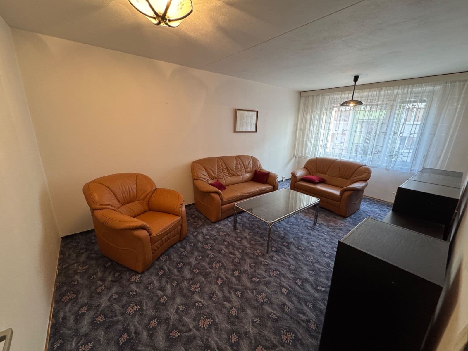 Predaj bytu 4-izbový 101 m², Kaštanová, Rosice, Jihomoravský kraj Predaj bytu 4-izbový 101 m², Kaštanová, Rosice, Jihomoravský kraj