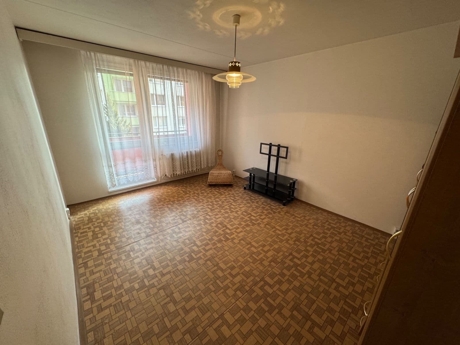 Predaj bytu 4-izbový 101 m², Kaštanová, Rosice, Jihomoravský kraj Predaj bytu 4-izbový 101 m², Kaštanová, Rosice, Jihomoravský kraj