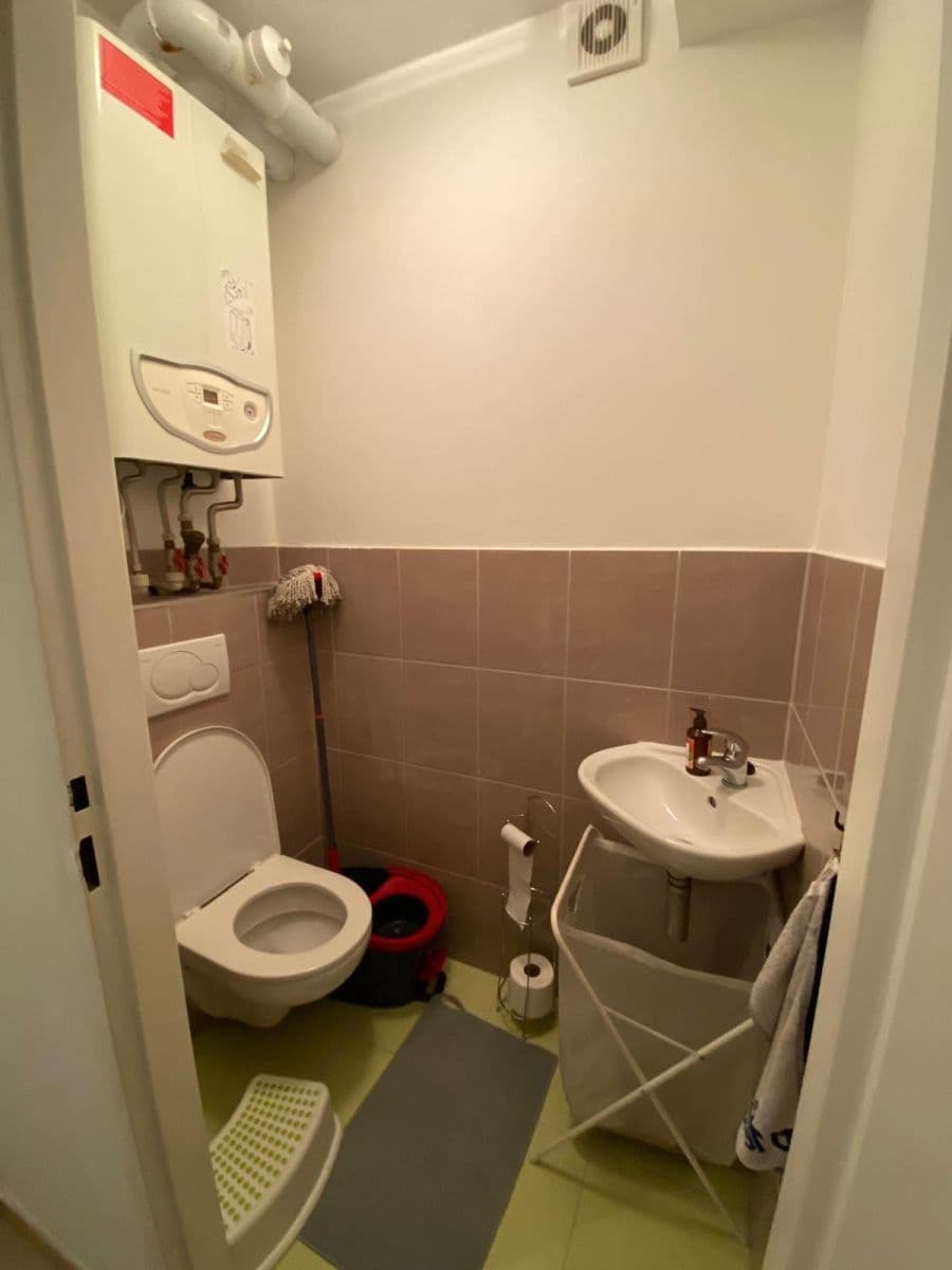 Prenájom bytu 2-izbový 42 m², Krkoškova, Brno, Jihomoravský kraj Prenájom bytu 2-izbový 42 m², Krkoškova, Brno, Jihomoravský kraj