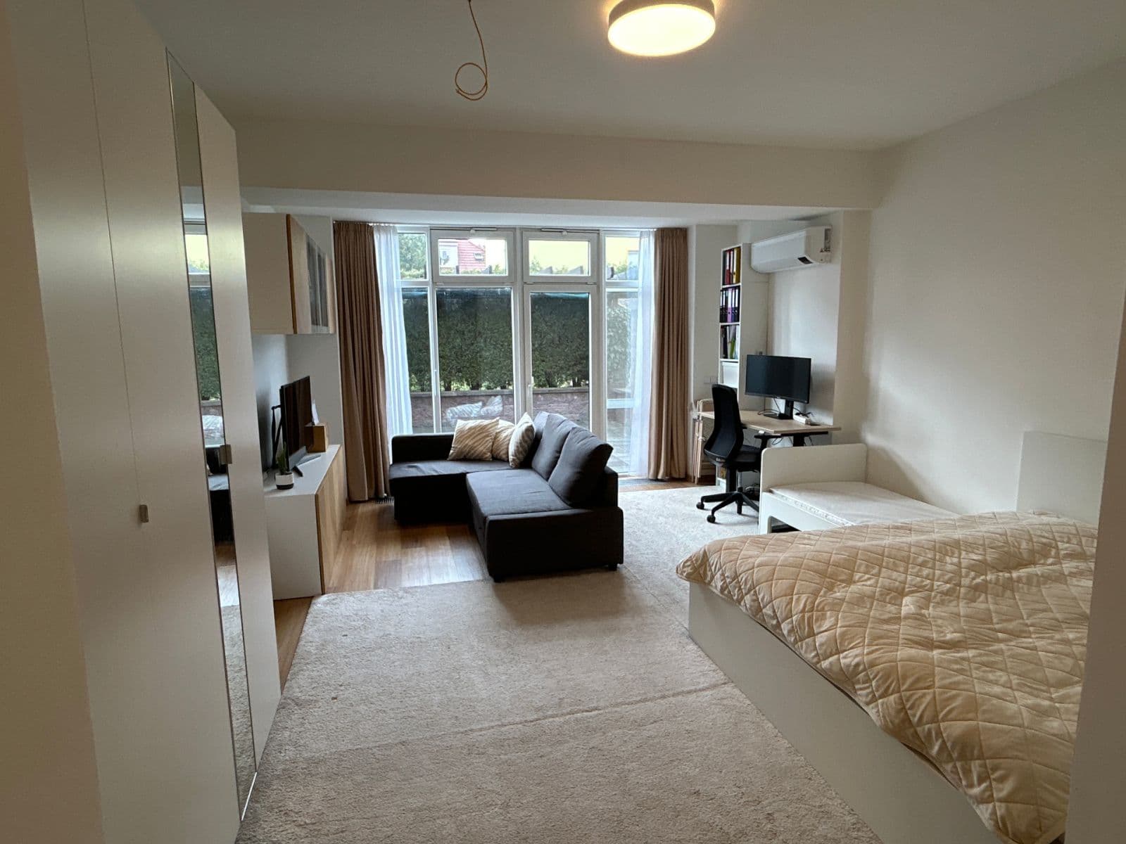 Prenájom bytu 1-izbový 40 m², Špotzova, Praha, Praha Prenájom bytu 1-izbový 40 m², Špotzova, Praha, Praha