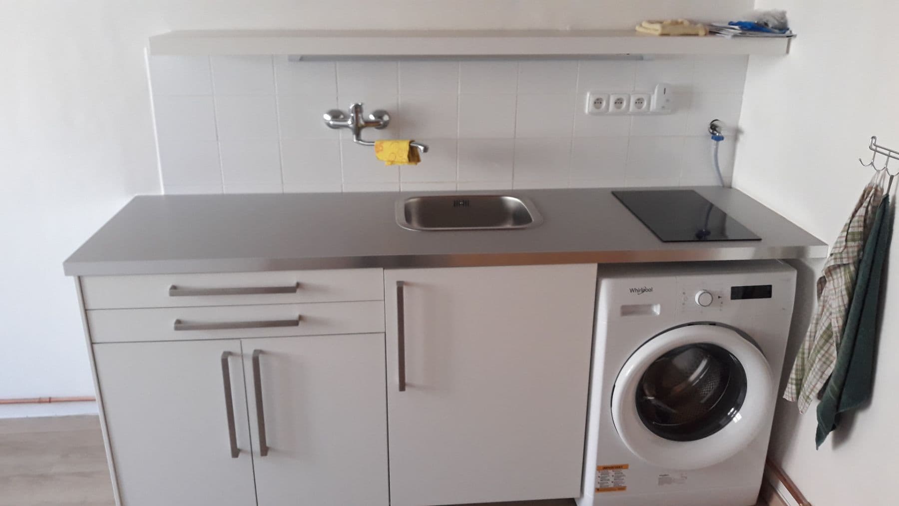 Prenájom bytu 1-izbový 26 m², Záběhlická, Praha, Praha Prenájom bytu 1-izbový 26 m², Záběhlická, Praha, Praha