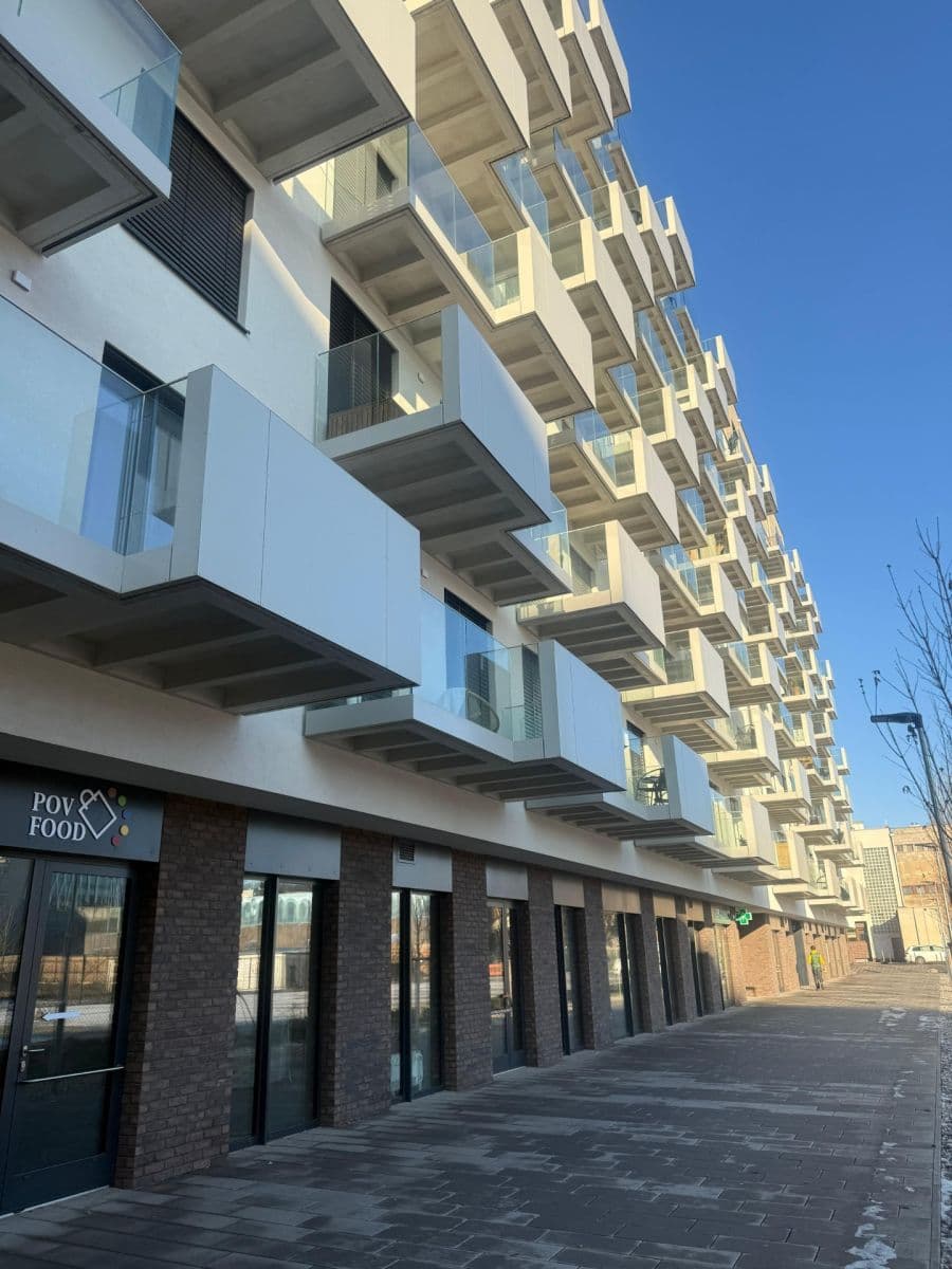 Prenájom bytu 1-izbový 32 m², Fafkových, Praha, Praha Prenájom bytu 1-izbový 32 m², Fafkových, Praha, Praha