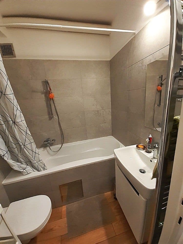 Predaj bytu 1-izbový 27 m², Sokolovská, Praha, Praha Predaj bytu 1-izbový 27 m², Sokolovská, Praha, Praha