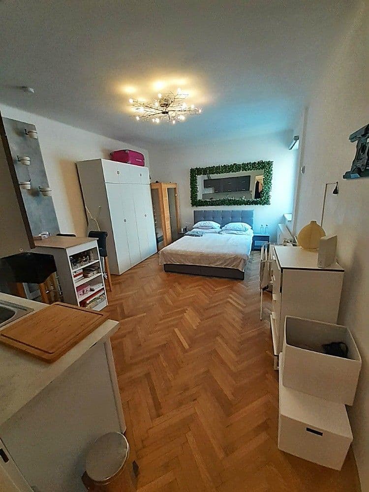 Predaj bytu 1-izbový 27 m², Sokolovská, Praha, Praha Predaj bytu 1-izbový 27 m², Sokolovská, Praha, Praha
