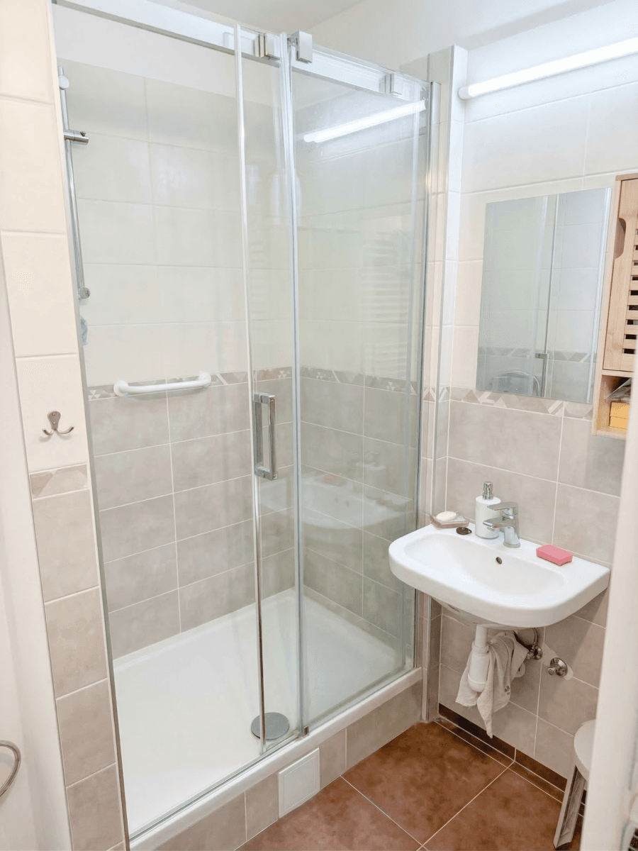 Prenájom bytu 1-izbový 30 m², U Pentlovky, Praha, Praha Prenájom bytu 1-izbový 30 m², U Pentlovky, Praha, Praha